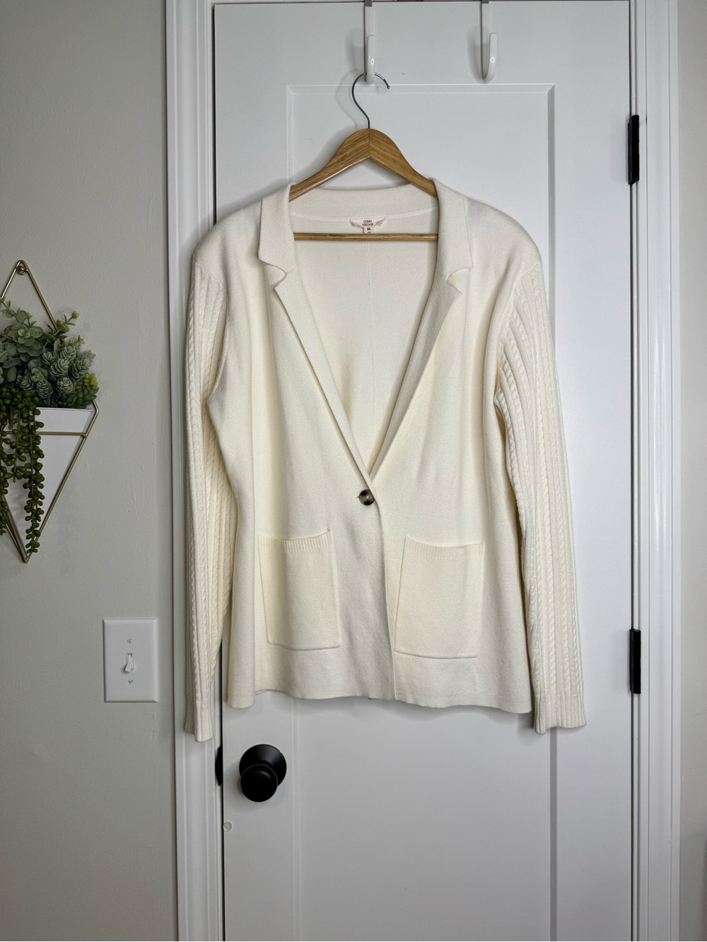 Como Vintage Ivory Sweater Blazer
